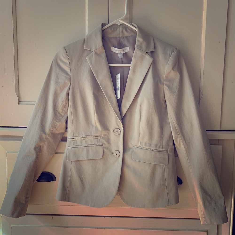 Classic tan jacket/blazer  NEW WITH TAGS.